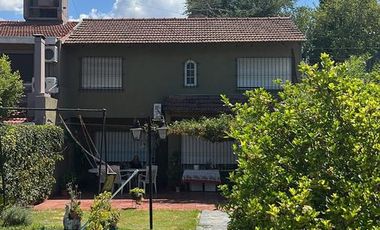 Casa - Almirante Brown