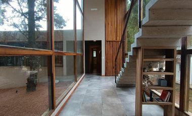 Casa en venta - 5 Dormitorios 4 Baños - Pinamar