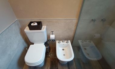 Casa en venta - 5 Dormitorios 4 Baños - Pinamar