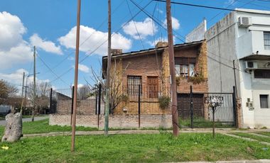 Casa a 2 cuadras de Avenida Calchaqui