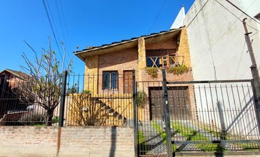 Casa a 2 cuadras de Avenida Calchaqui