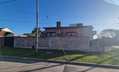 Casa a 2 cuadras de Avenida Calchaqui