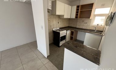 Departamento tres ambientes alquiler en morón.  APTO PROFESIONAL