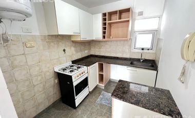 Departamento tres ambientes alquiler en morón.  APTO PROFESIONAL