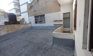 PH en venta - 4 Dormitorios 4 Baños - La Plata