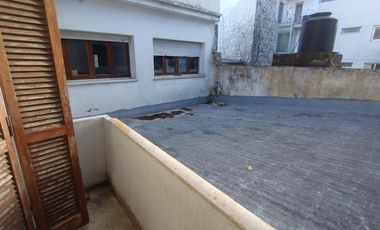 PH en venta - 4 Dormitorios 4 Baños - La Plata