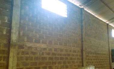 Galpón Industrial en venta - Avenida Las Malvinas