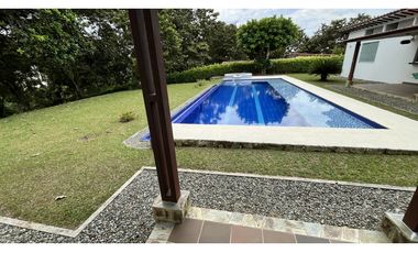 VENTA DE CASA CAMPESTRE EN ARMENIA, QUINDO, COLOMBIA
