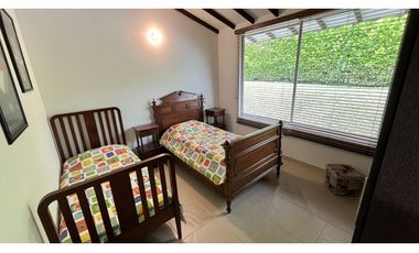 VENTA DE CASA CAMPESTRE EN ARMENIA, QUINDO, COLOMBIA