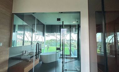 Luxury villa with tropical modern design di Nusa Dua Bali