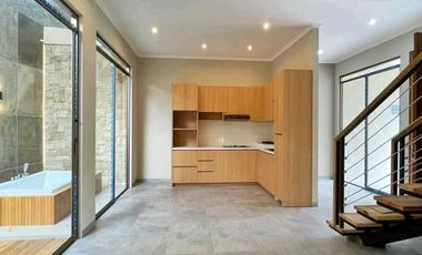 Rumah Villa Baru Mewah Ekslusif View Cantik di Dago Bandung