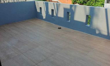 Disewakan Rumah sewa Johar baru 2.5 lantai Jakarta Pusat