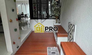 Dijual rumah mewah di lebak bulus, jakarta selatan