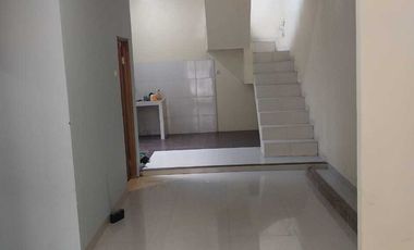 RUMAH SIAP HUNI CIBUBUR AKSES 3 PINTU TOL