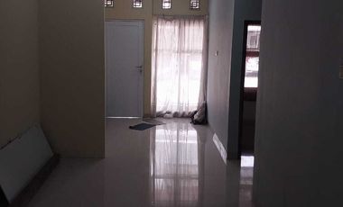 RUMAH SIAP HUNI CIBUBUR AKSES 3 PINTU TOL