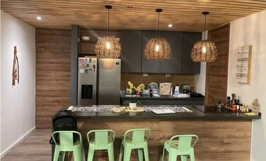 Vendo Moderno apto RENTAS CORTAS en el Alto de Palmas