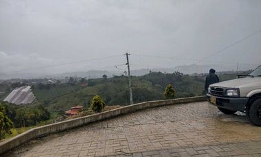 Venta finca de trabajo con dos casas en Marinilla, ,Antioqua