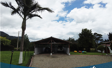 Exclusiva Finca Campestre con Pesebreras en Tenjo