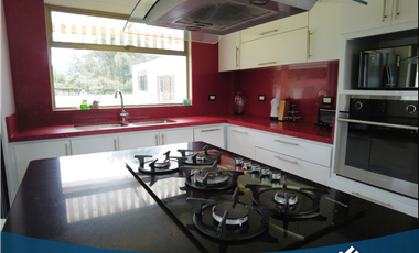 Exclusiva Finca Campestre con Pesebreras en Tenjo