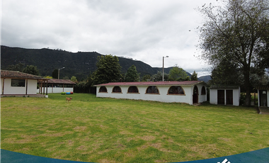 Exclusiva Finca Campestre con Pesebreras en Tenjo