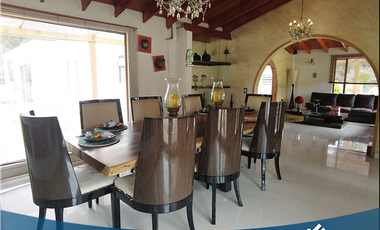 Exclusiva Finca Campestre con Pesebreras en Tenjo