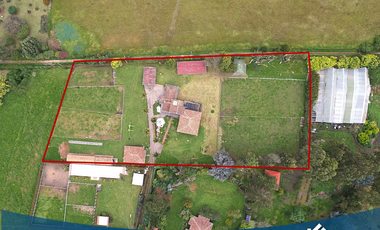 Exclusiva Finca Campestre con Pesebreras en Tenjo