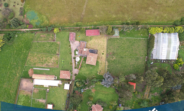 Exclusiva Finca Campestre con Pesebreras en Tenjo