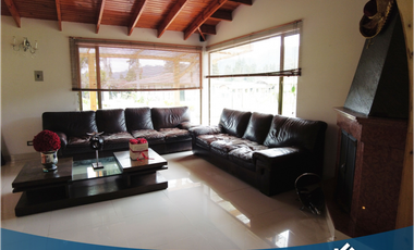 Exclusiva Finca Campestre con Pesebreras en Tenjo