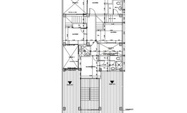Se vende edificio en obra gris con gran proyección en La Floresta