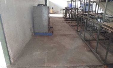 Gudang Ex Pabrik Minuman Ringan di Setu Bekasi