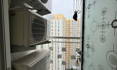 Turun Harga !! Dijual Murah Apartemen Springlake 2BR Summarecon Bekasi. Full Furnish