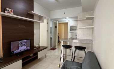 Turun Harga !! Dijual Murah Apartemen Springlake 2BR Summarecon Bekasi. Full Furnish