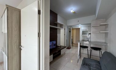 Turun Harga !! Dijual Murah Apartemen Springlake 2BR Summarecon Bekasi. Full Furnish