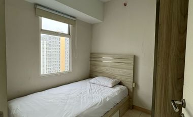 Turun Harga !! Dijual Murah Apartemen Springlake 2BR Summarecon Bekasi. Full Furnish