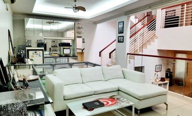 Dijual Rumah Keren 4 Lantai Siap Huni Di Kebayoran Bintaro Sektor 7