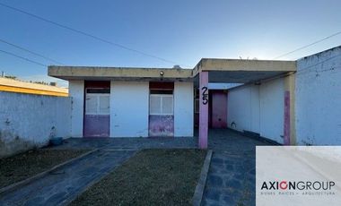 Casa en venta c/ cochera en Berisso