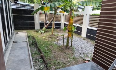 Rumah Megah Tanah Luas Tengah Kota Sumber Solo