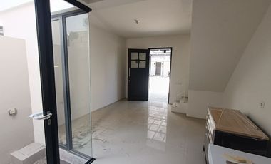 Murah Disewakan rumah amesta living baru gress, daerah gunung anyar