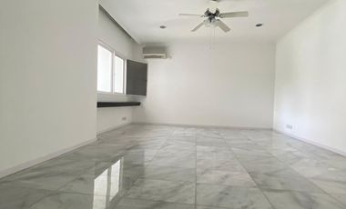 For Rent a Beautiful Compound in Kemang Jakarta Selatan