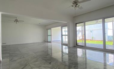 For Rent a Beautiful Compound in Kemang Jakarta Selatan