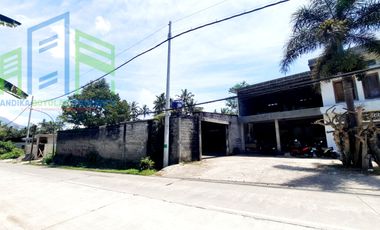 Dijual Rumah pinggir jalan besar bonus gudang di Tengaran semarang