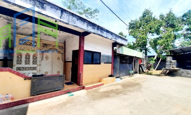 Dijual Rumah pinggir jalan besar bonus gudang di Tengaran semarang