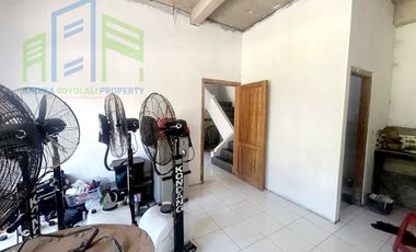 Dijual Rumah pinggir jalan besar bonus gudang di Tengaran semarang