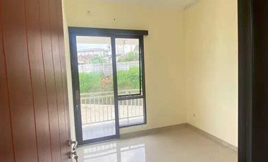 RUMAH MEWAH DUA LANTAI DI CLUSTER PANDANARAN HILLS TEMBALANG SEMARANG