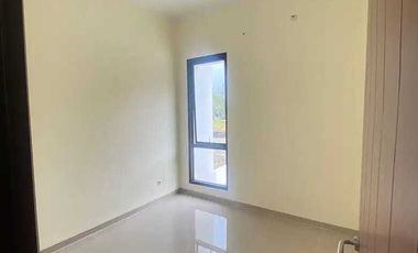 RUMAH MEWAH DUA LANTAI DI CLUSTER PANDANARAN HILLS TEMBALANG SEMARANG