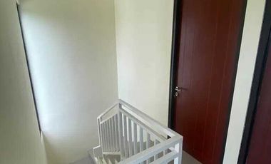 RUMAH MEWAH DUA LANTAI DI CLUSTER PANDANARAN HILLS TEMBALANG SEMARANG