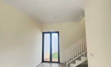 RUMAH MEWAH DUA LANTAI DI CLUSTER PANDANARAN HILLS TEMBALANG SEMARANG
