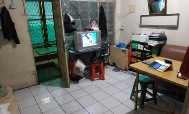 RUMAH 3 LANTAI MODEL RUKO SIAP HUNI ANGKE JAYA JAKARTA BARAT