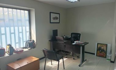 Local comercial en arriendo  en LAS CONDES