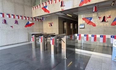 Oficina en Arriendo en Alfredo Barros Errázuriz 1900